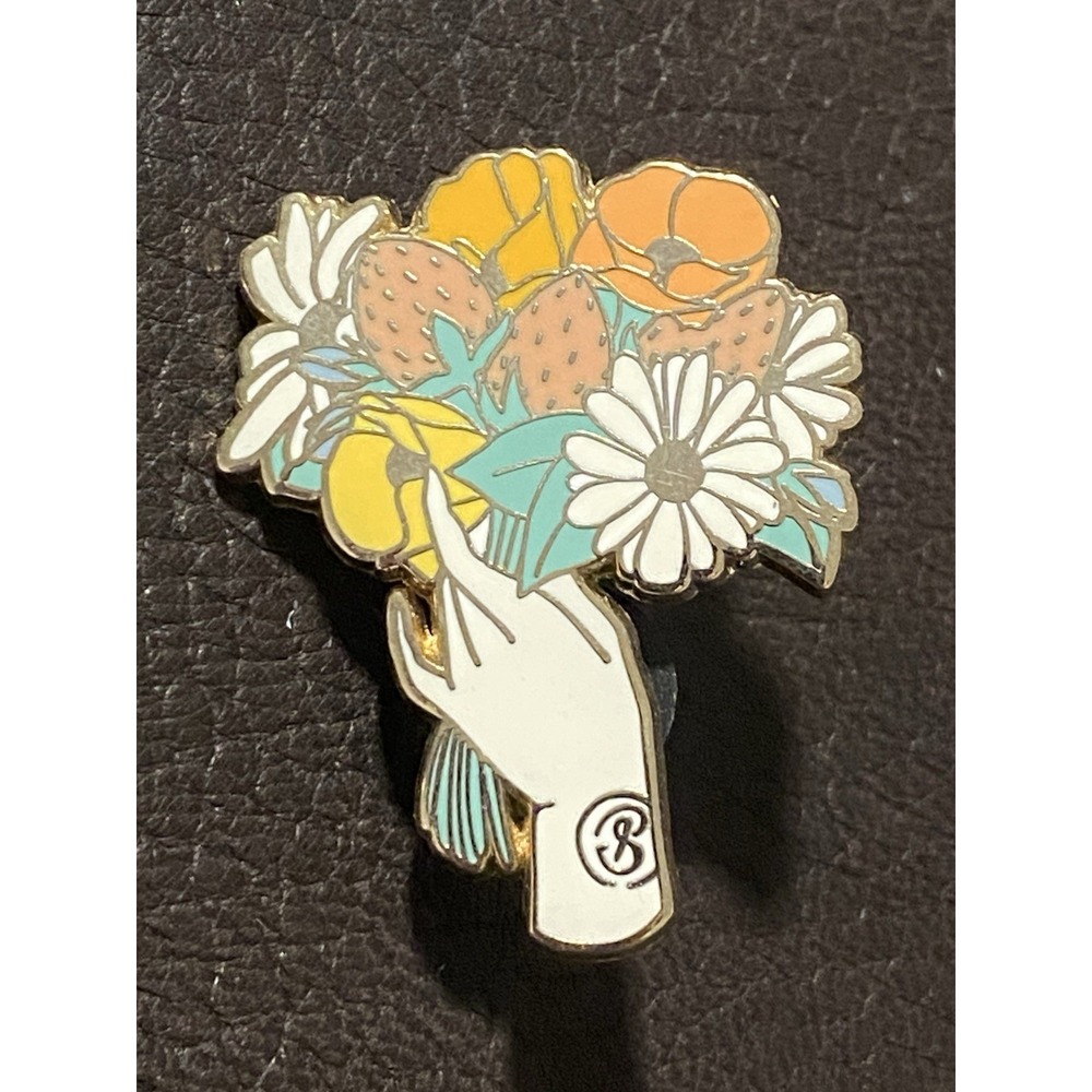 VNT Colorful Floral Bouquet w-Strawberries Prussian Street Arcade Manheim Pin